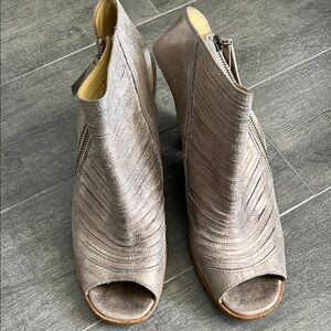 Paul Green Silver Ankle Booties